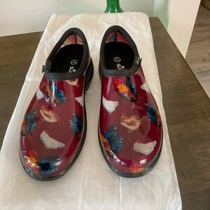 Sloggers Boots Gardening Shoes Womens 9  Slip On Waterproof USA Roosters 🐓